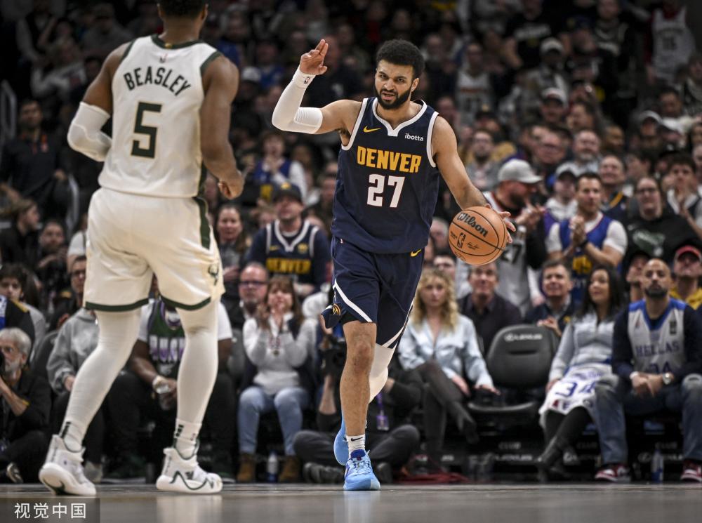 尽管莱万的 尽管莱万的